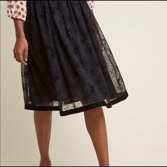 Hell Bunny Black Pleated Midi Skirt - Picture 3 of 8